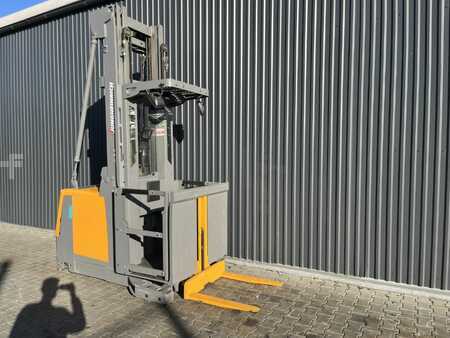 Vertikální vychystávací vozík 2020  Jungheinrich EKS412s (3)