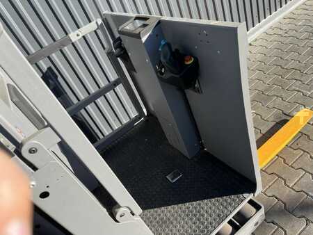 Vertikální vychystávací vozík 2020  Jungheinrich EKS412s (8)