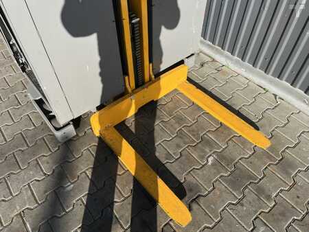 Vertikální vychystávací vozík 2020  Jungheinrich EKS412s (9)