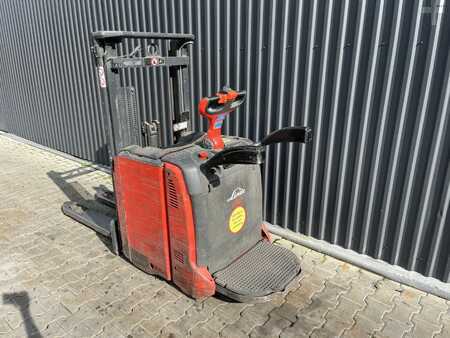 Fahrerstandstapler 2020  Linde D12AP (3)