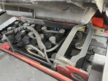 Horizontální vychystávací vozík 2018  Linde V08-02 (5)