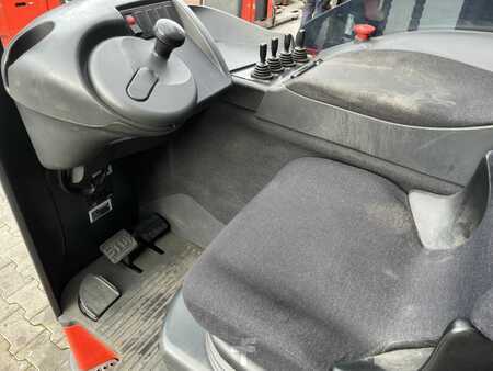 Reachtrucks 2011  Linde R14G (9)