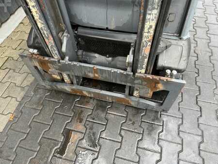 Empilhador a gás 2014  Linde H14T-01 (10)