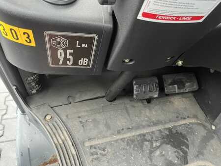 Empilhador a gás 2014  Linde H14T-01 (9)