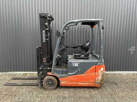 Elektrisk- 3 hjul 2018  Toyota 8FBE18T (2)