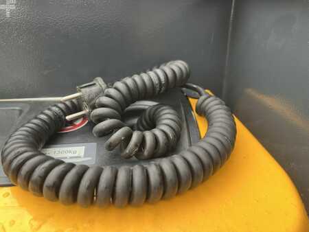 Niederhubwagen 2020  Jungheinrich EJEM13 (6)