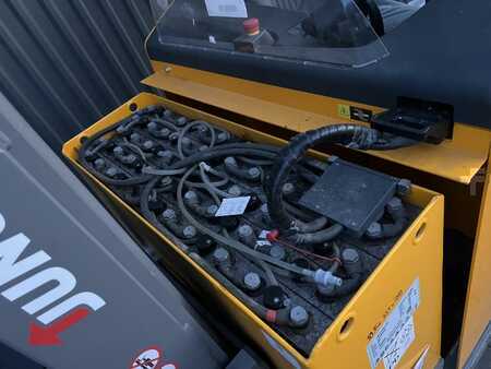 Skjutstativtruck 2020  Jungheinrich ETV110 (7)