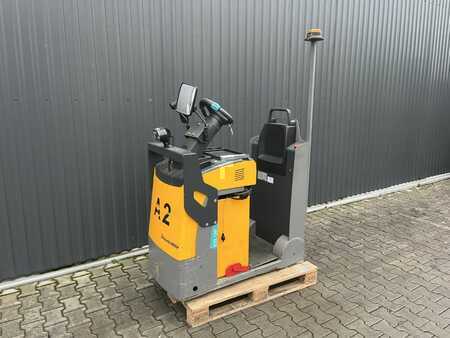 Chariots tracteurs 2019  Jungheinrich EZS130 (1)