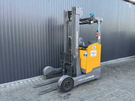 Carrelli retrattili 2018  Jungheinrich ETVC16 (1)