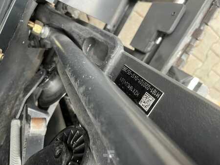 Elektryczne 3-kołowe 2012  Linde E12-01 (5)