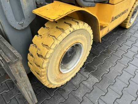 Chariots élévateurs GPL 2007  Jungheinrich TFG550 (10)