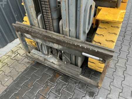 Chariots élévateurs GPL 2007  Jungheinrich TFG550 (9)