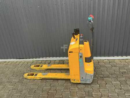 Låglyftare El 2020  Jungheinrich EJE114 (2)