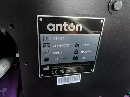Elektro čtyřkolový VZV 2025  AntOn CBH 2.5 (4)