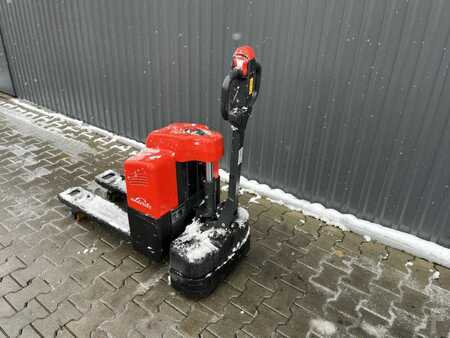 Nízkozdvižný vozík 2017  Linde MT15 (3)