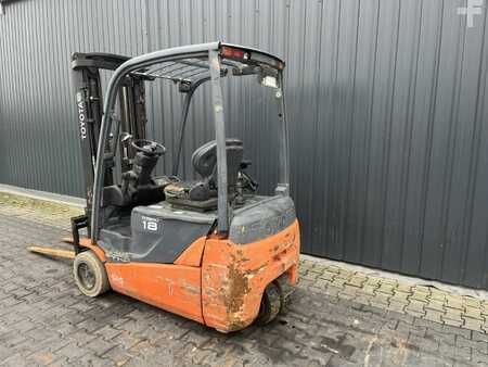 Elektromos 3 kerekű 2011  Toyota 8FBET18 (3)