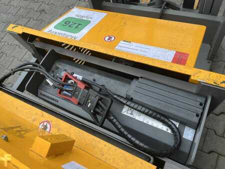 Magasemelésű béka 2019  Jungheinrich EJG112 (6)