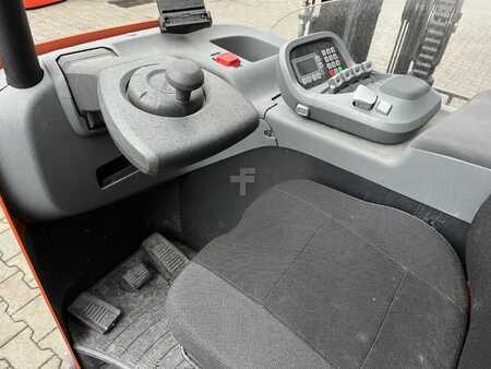 Työntömastotrukki - BT RRE160B (5)