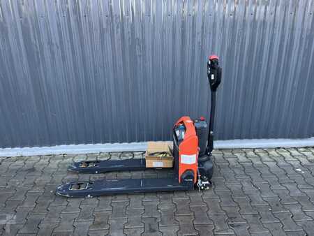 Lavansiirtovaunu 2021  BT LHE130 (2)