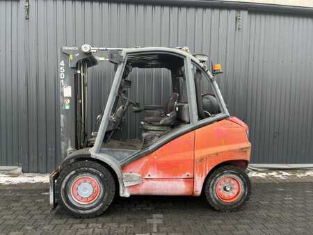 Gázüzemű targoncák 2005  Linde H45T (2)