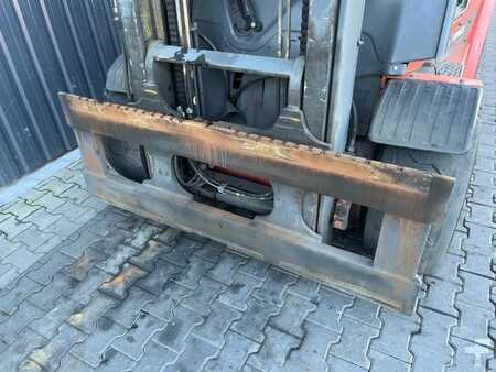 Gázüzemű targoncák 2020  Linde H60T-03 (9)