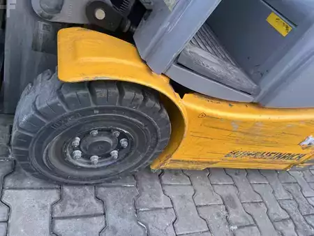 Elektro tříkolové VZV 2019  Jungheinrich EFG213 (8)