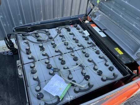 Elektro 4 Rad 2016  Toyota 8FBM16T (7)