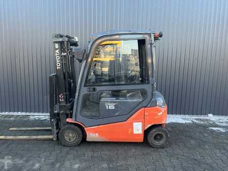 Elektro 4 Rad 2016  Toyota 8FBM16T (2)