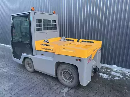 Schlepper 2022  Jungheinrich EZS7280 (3)