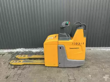 Transpaleta eléctrica 2017  Jungheinrich ERE120 (2)