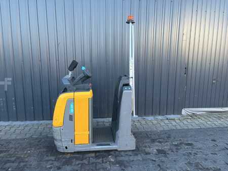 Tractor de arrastre 2021  Jungheinrich EZS350 (2)