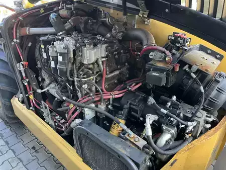 Teleskoptruck fast bom 2018  CAT Lift Trucks TH357D (7)