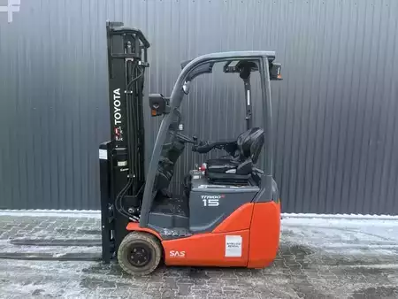 El truck - 3 hjulet 2015  Toyota 8FBET15 (2)