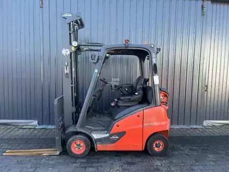 Chariots élévateurs GPL 2017  Linde H14T-01 (2)