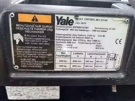 4-wiel elektrische heftrucks 2010  Yale ERP25VL (4)