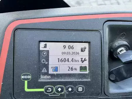 Nízkozdvižný vozík 2017  Linde T25S (7)