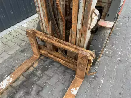 Carretilla elevadora GLP 2022  Heli CPYD25 (6)