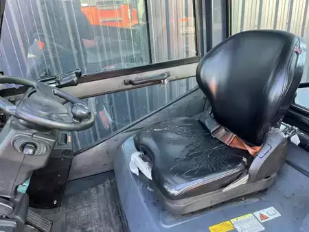 Dieselstapler 2020  Toyota 8FDF30 (7)