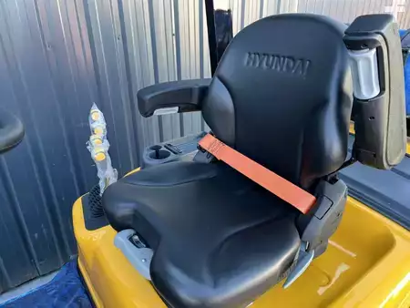 Treibgasstapler 2022  Hyundai 25L-7A (6)