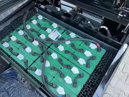 Electric - 3 wheels 2022  Hyundai 15BT-9U (6)