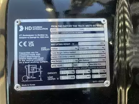 Chariots électriques à 3 roues 2023  Hyundai 18BT-9U (4)