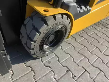 Chariots électriques à 3 roues 2023  Hyundai 18BT-9U (9)