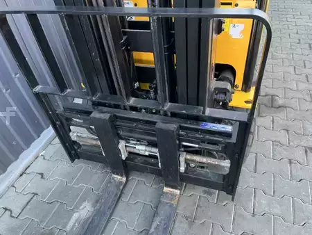 Eléctrica de 3 ruedas 2023  Hyundai 20BT-9U (8)