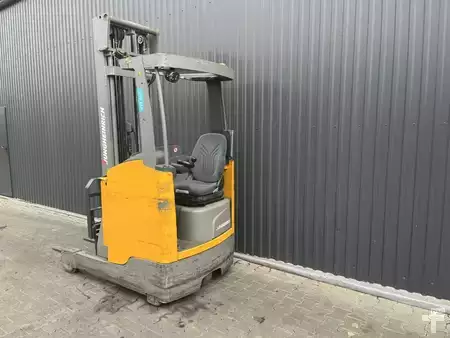 Carrelli retrattili 2019  Jungheinrich ETV112 (3)