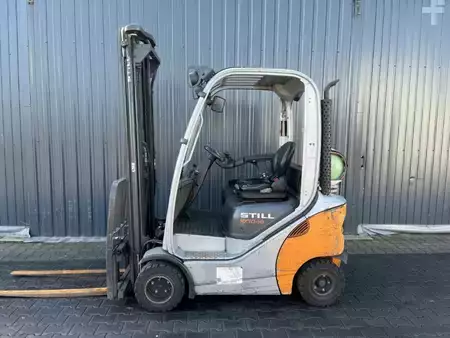 Carretilla elevadora GLP 2014  Still RX70-16T (2)