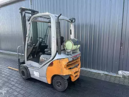 Carretilla elevadora GLP 2014  Still RX70-16T (3)