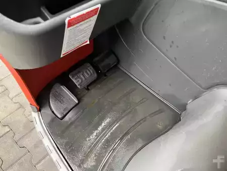 Tolóoszlopos targonca 2019  Linde R14HD-01 (7)