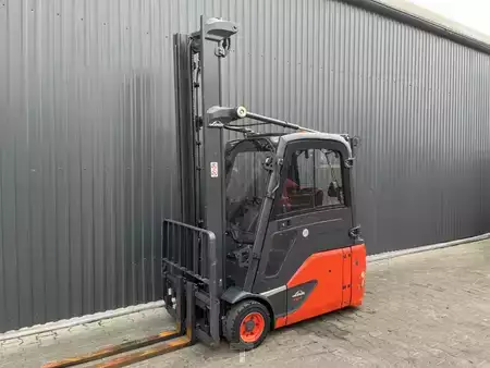 Eléctrica de 3 ruedas 2021  Linde E16L-02 (1)