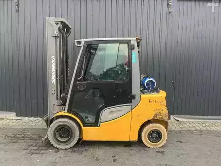Gas gaffeltruck 2016  Jungheinrich TFG430s (2)