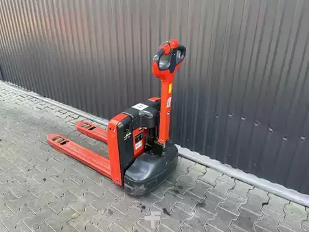 Elektrische palletwagens 2022  Linde MT15 (3)